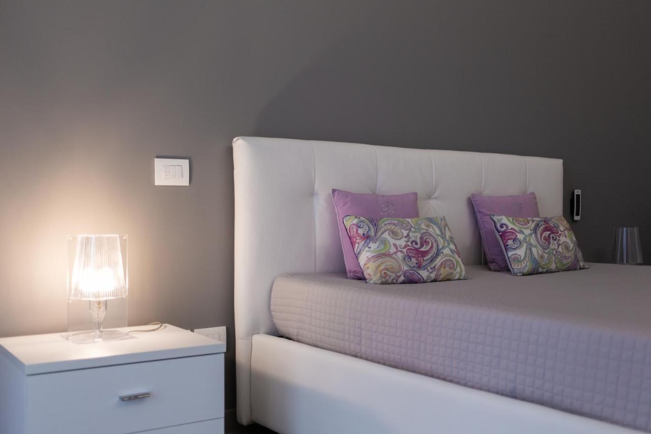Sea View Apartment โมโนโปลี ภายนอก รูปภาพ