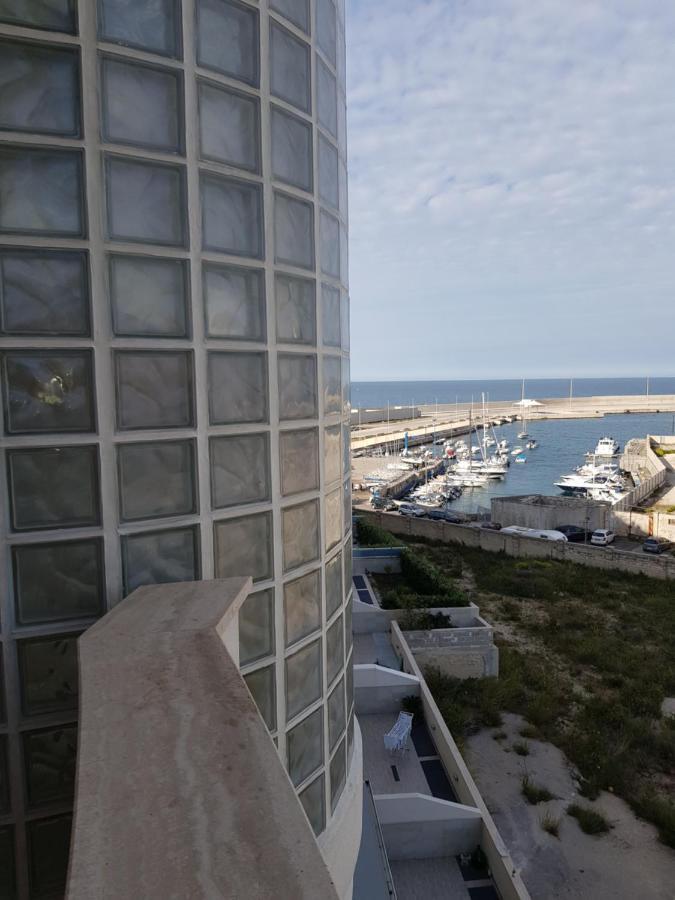 Sea View Apartment โมโนโปลี ภายนอก รูปภาพ